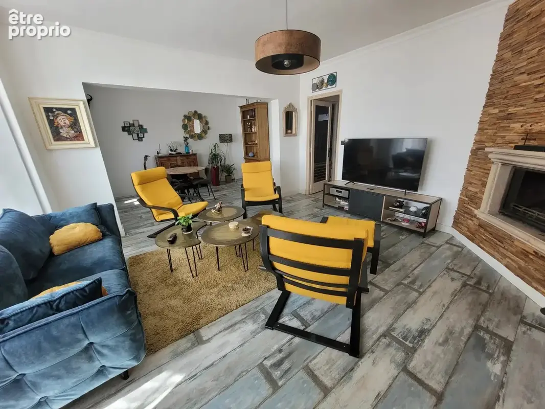 Belle propriété de 286 m² avec gîte et piscine - 10 pièces - 286 m² - photo 3