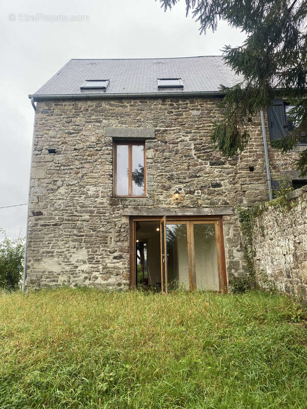 Maison à SAINT-MANVIEU-BOCAGE