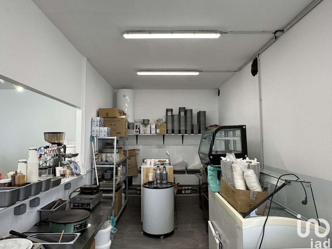 Photo 5 - Commerce à SAINT-DENIS