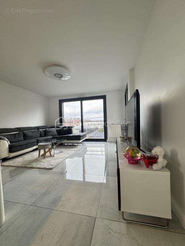 Appartement à VITRY-SUR-SEINE