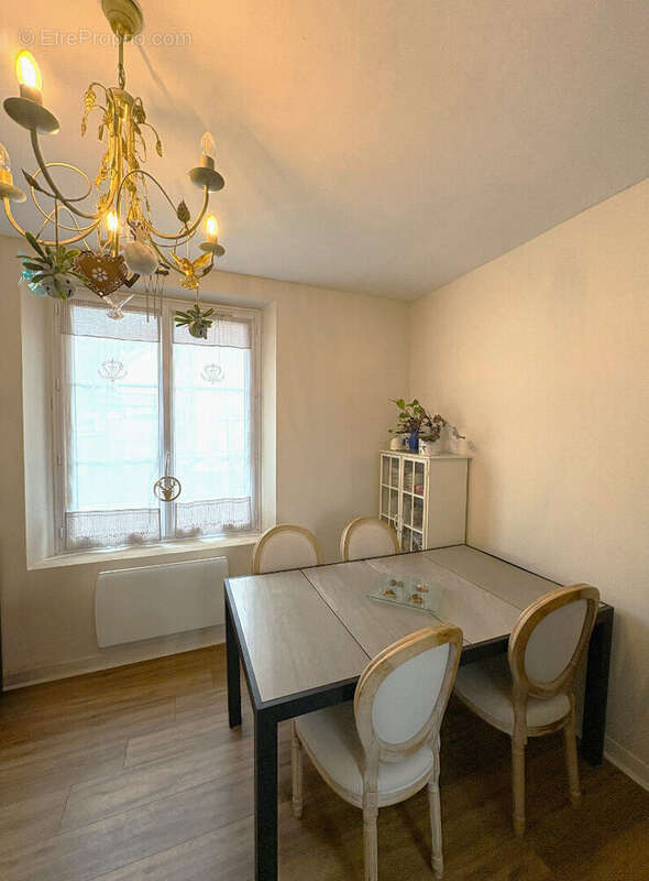 Maison à SAINT-MAXIMIN