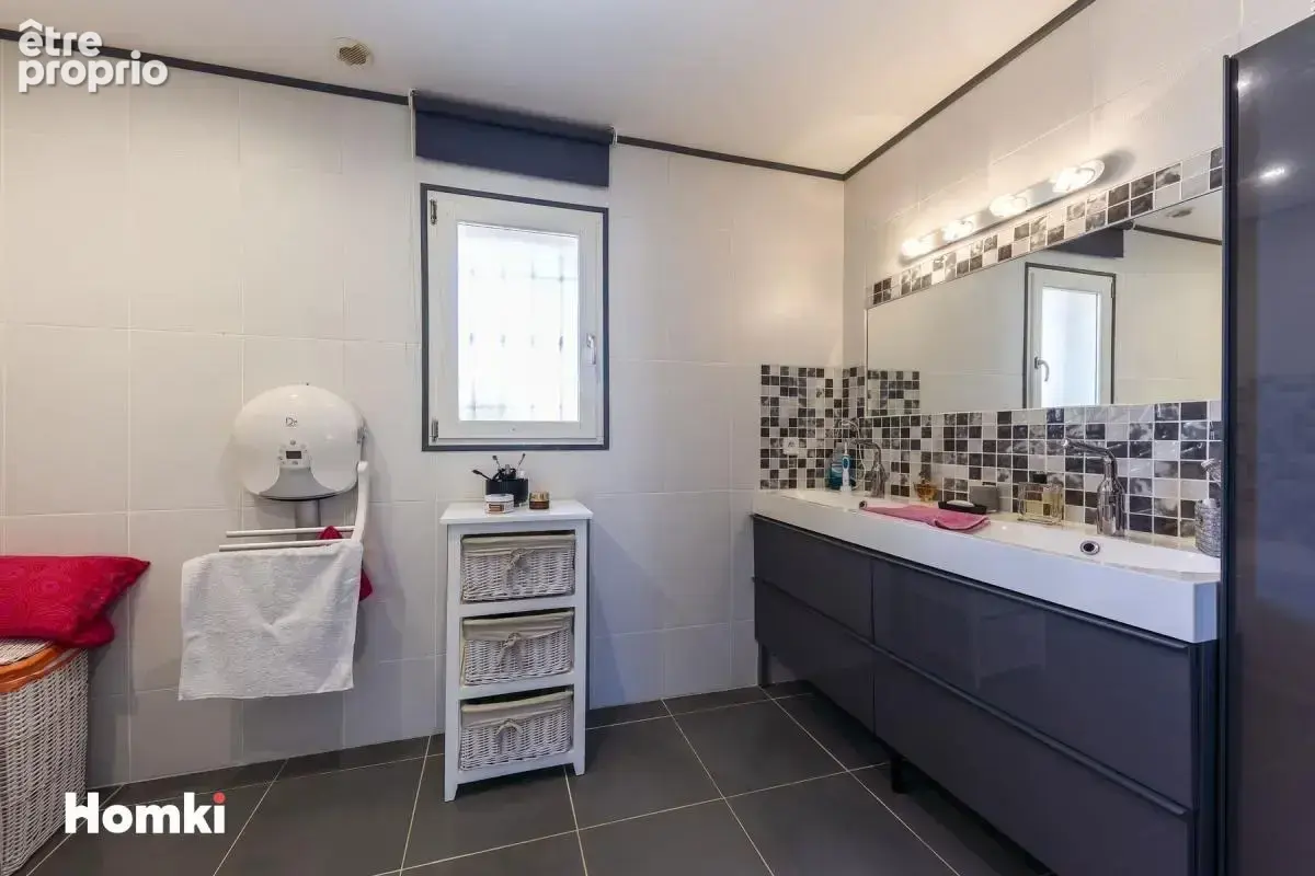 Maison/Villa T6 de 220 m² à Lorgues 83510 - photo 21
