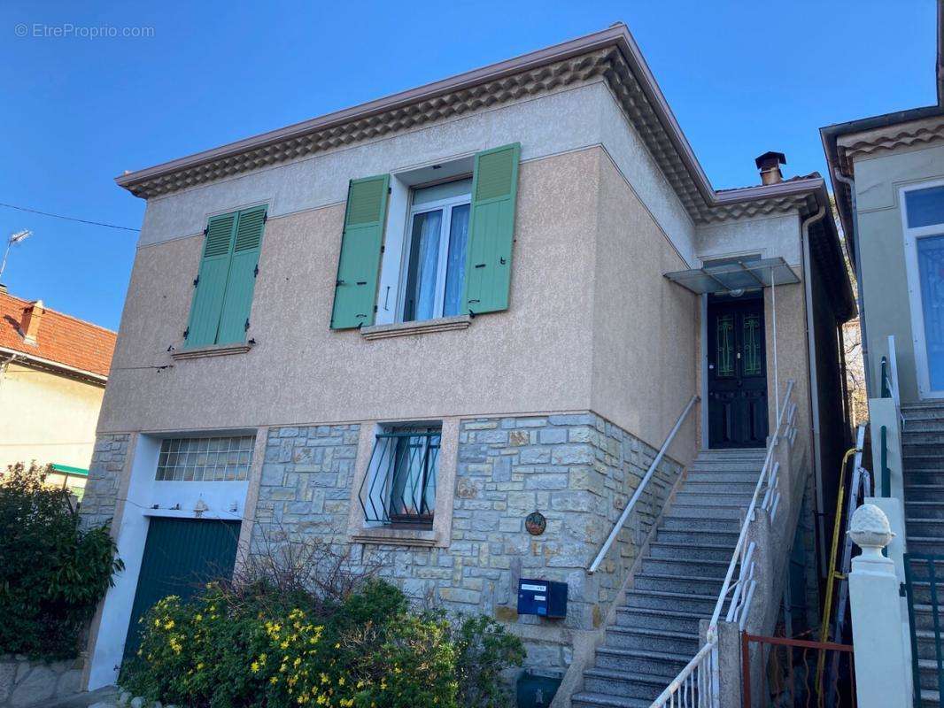 Maison à LA SEYNE-SUR-MER