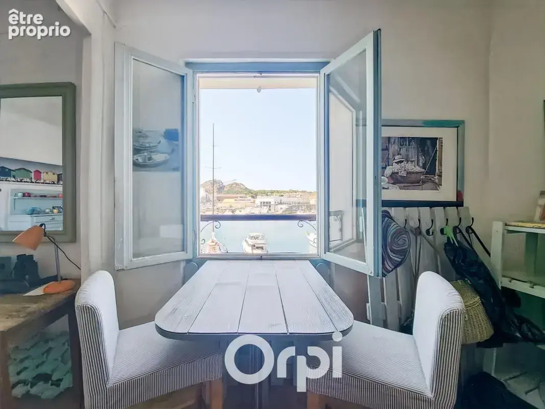 Nouveauté Orpi – Appartement T2 avec vue imprenable sur le port de La Ciotat - photo 2