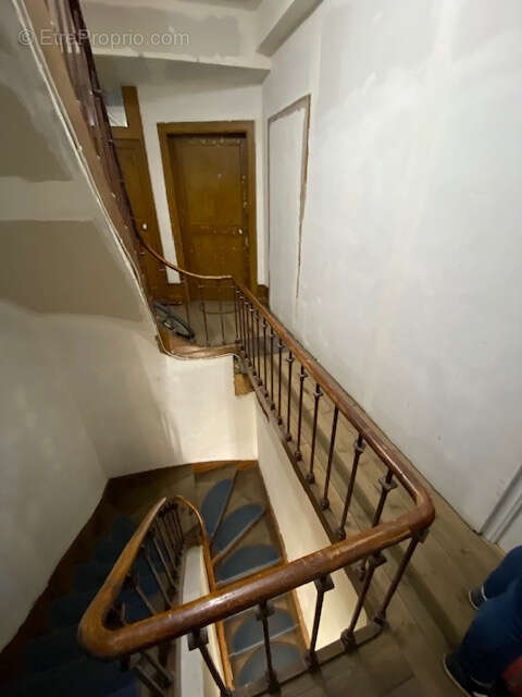 Appartement à AVESNES-SUR-HELPE