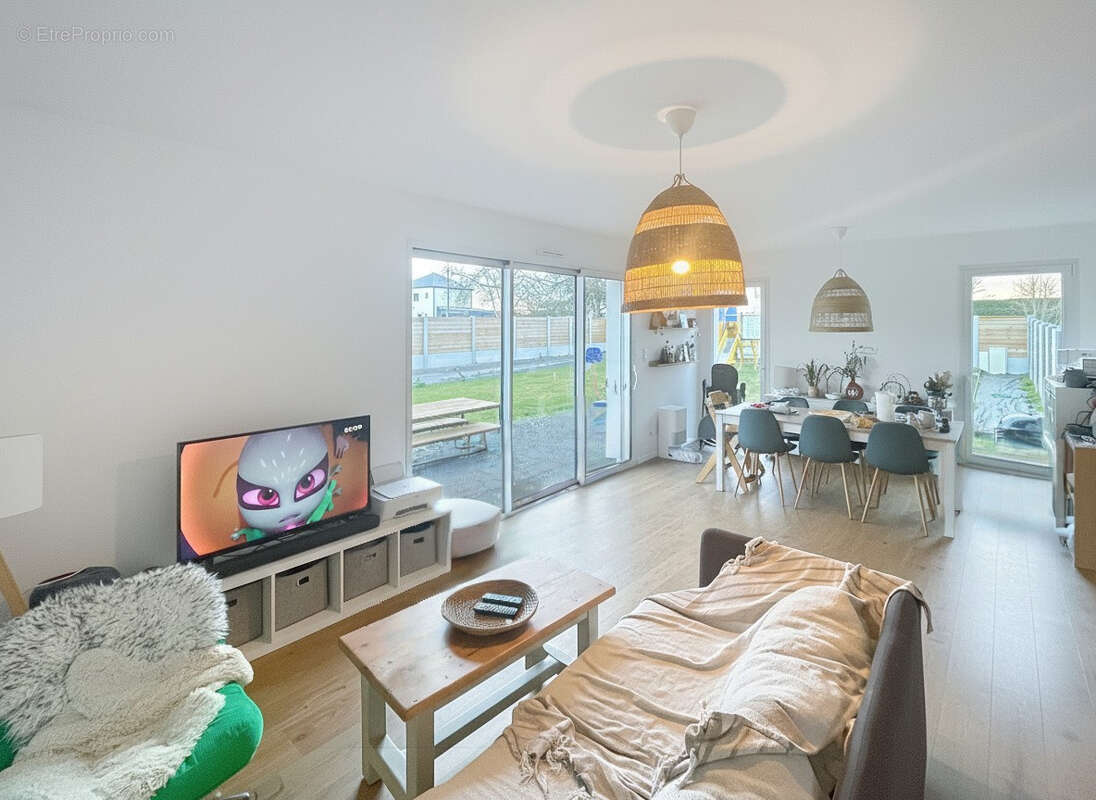 Maison à QUETTREVILLE-SUR-SIENNE