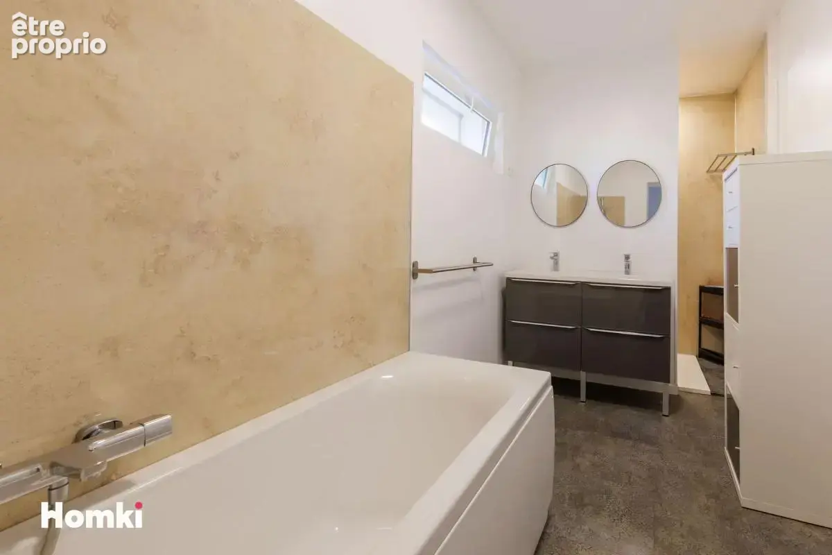 Maison/Villa T5 de 155 m² à Peschadoires 63920 - photo 9