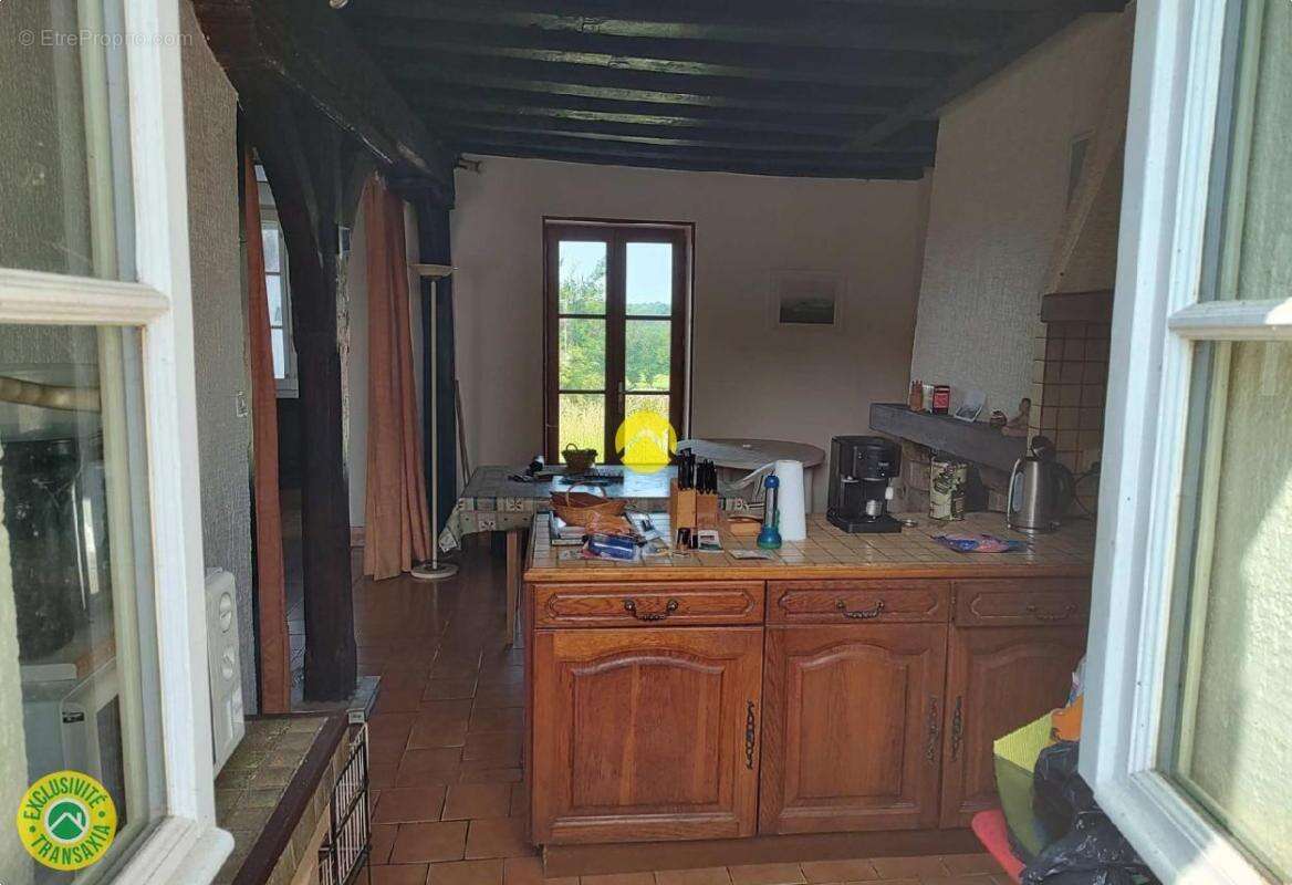 Maison à DUN-LE-PALESTEL