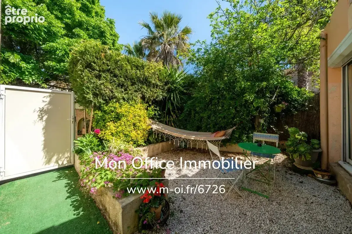 Référence : 6726-GBE - Maison 5 pièces avec jardinet, terrasse et stationnement - photo 3
