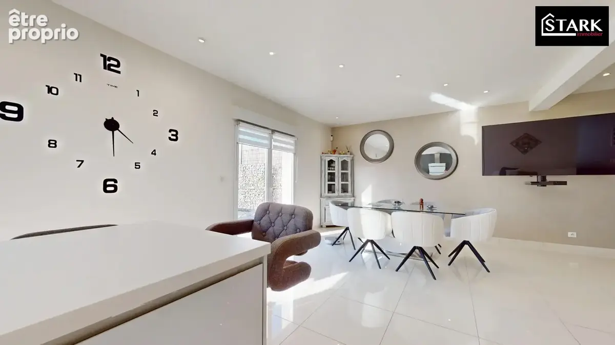 Maison 5 pièces 130 m² à vendre à Chalonvillars (70400) - photo 9