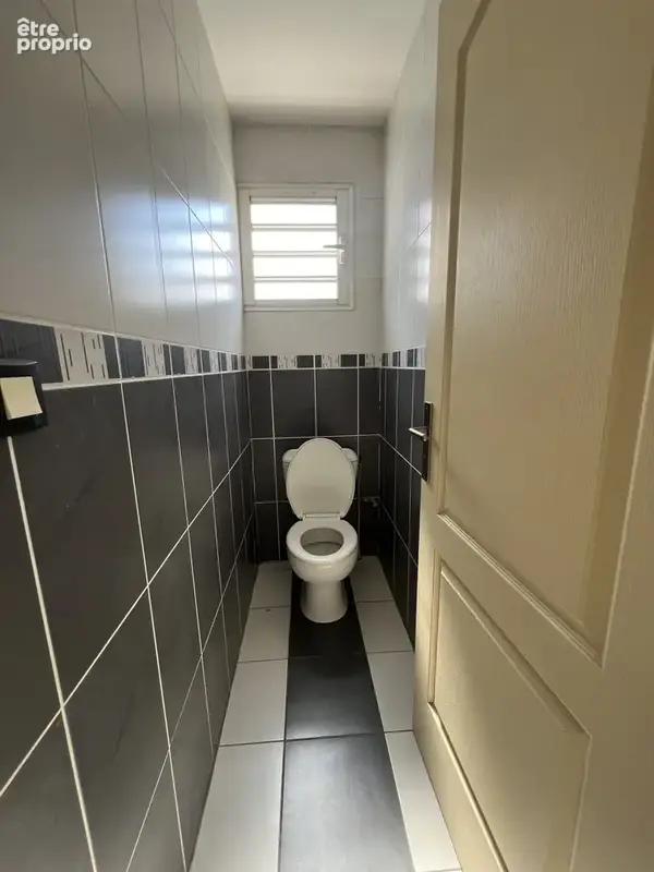 Appartement 56 m² à Saint-Paul  - photo 5