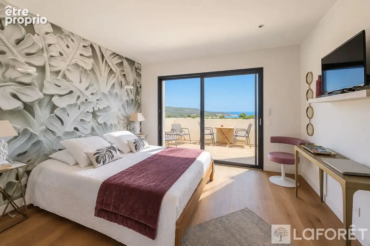 Villa contemporaine d'exception avec piscine vue mer et montagnes - photo 14