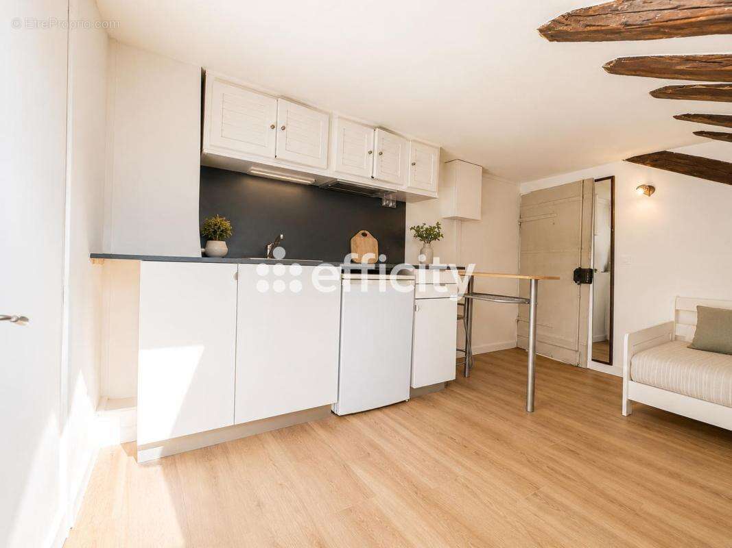 Appartement à PARIS-11E