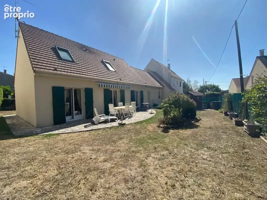 Maison à GROSLAY