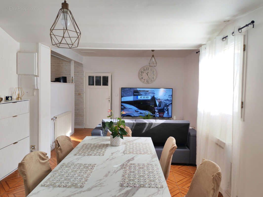 Maison à CLERMONT
