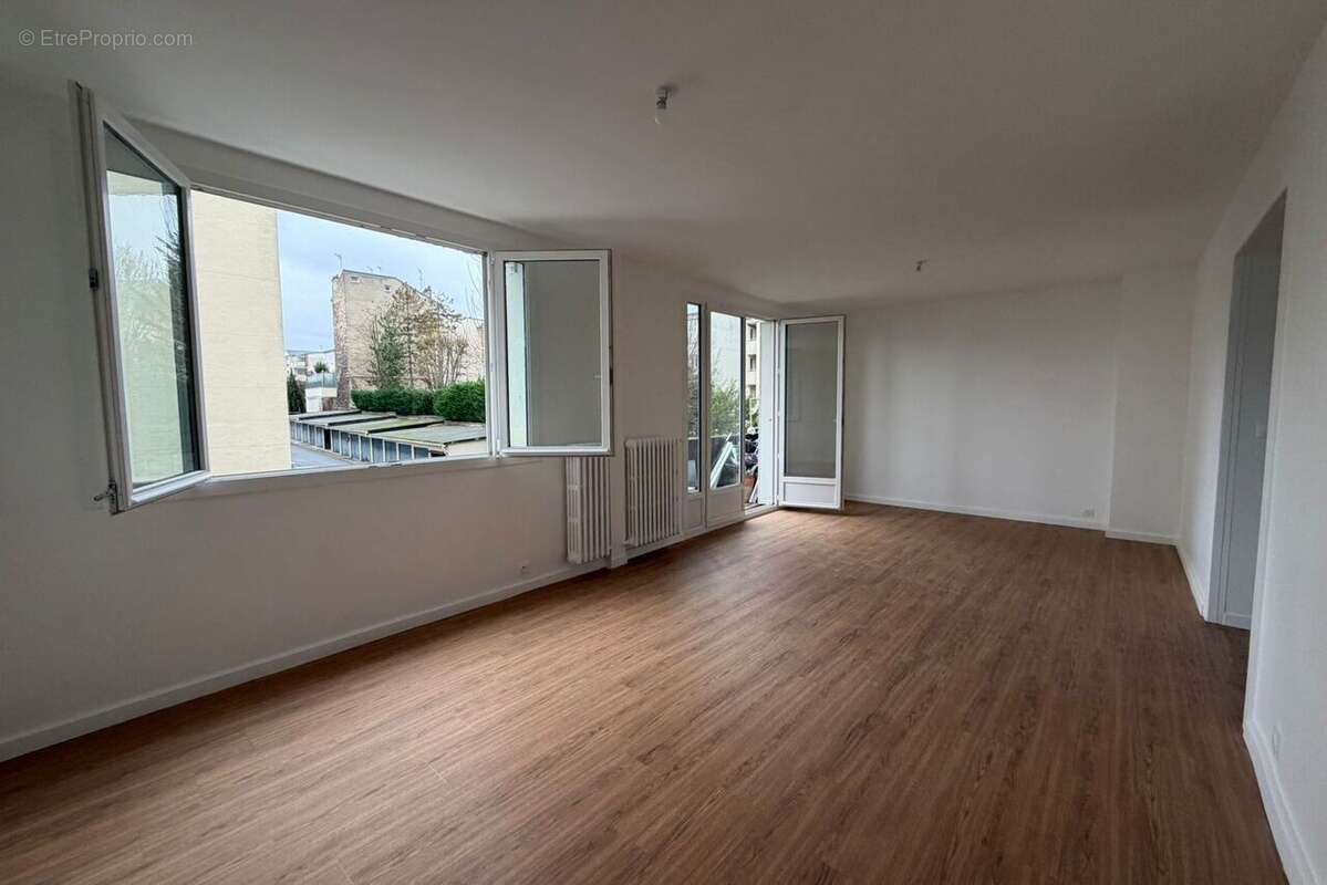 Appartement à GARCHES