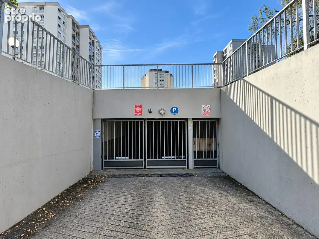 Parking à vendre à Angers (49000) - photo 3