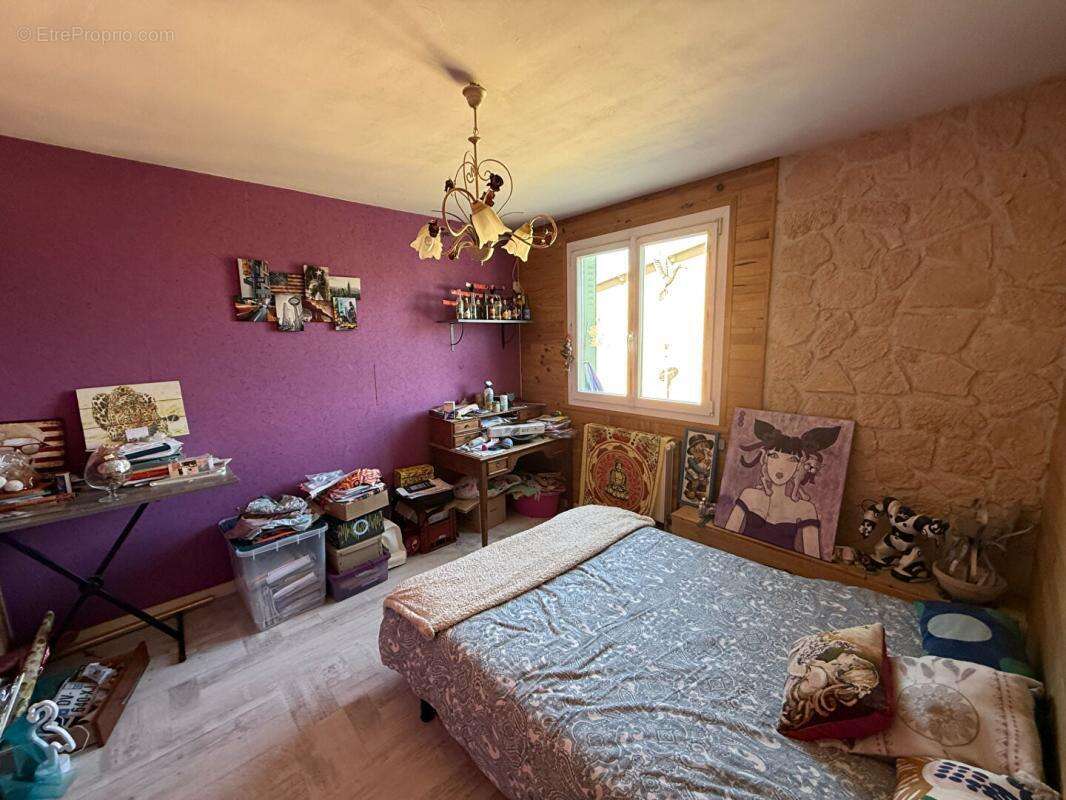 Maison à YZEURE