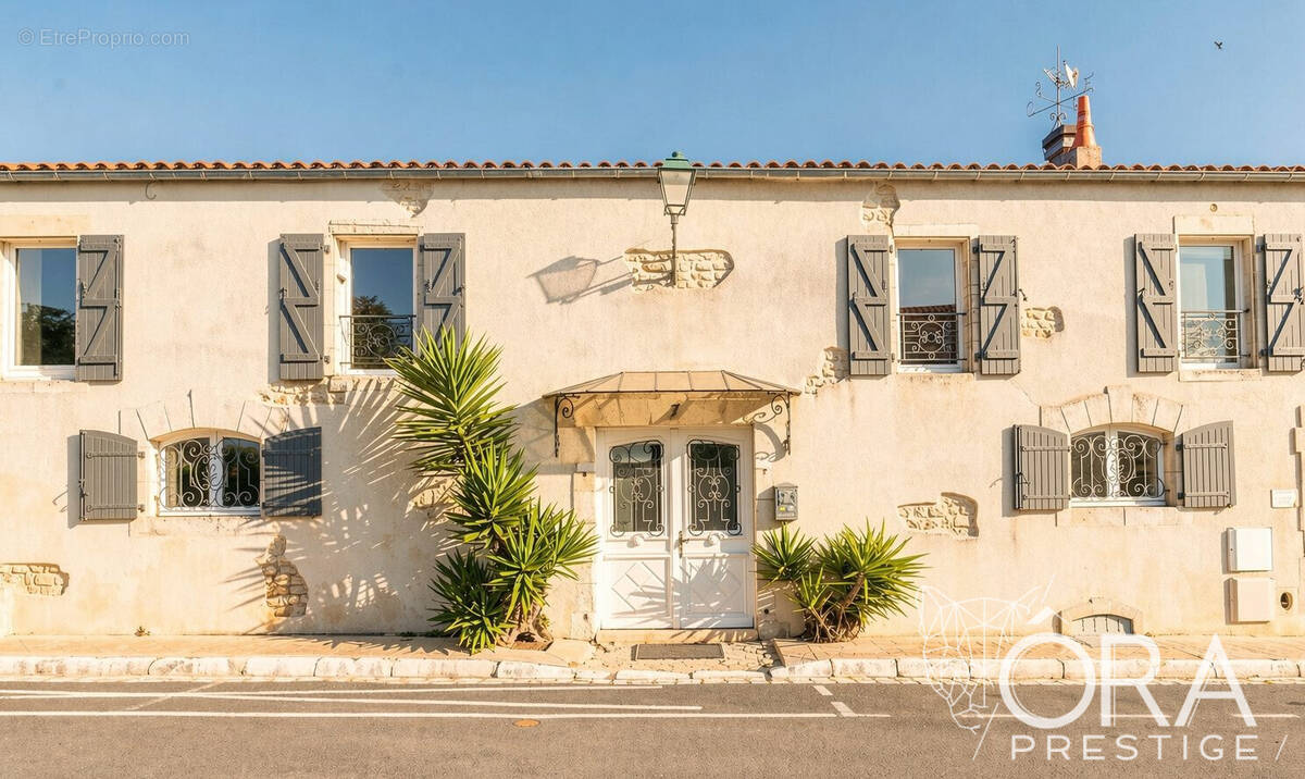 Maison à LA ROCHELLE