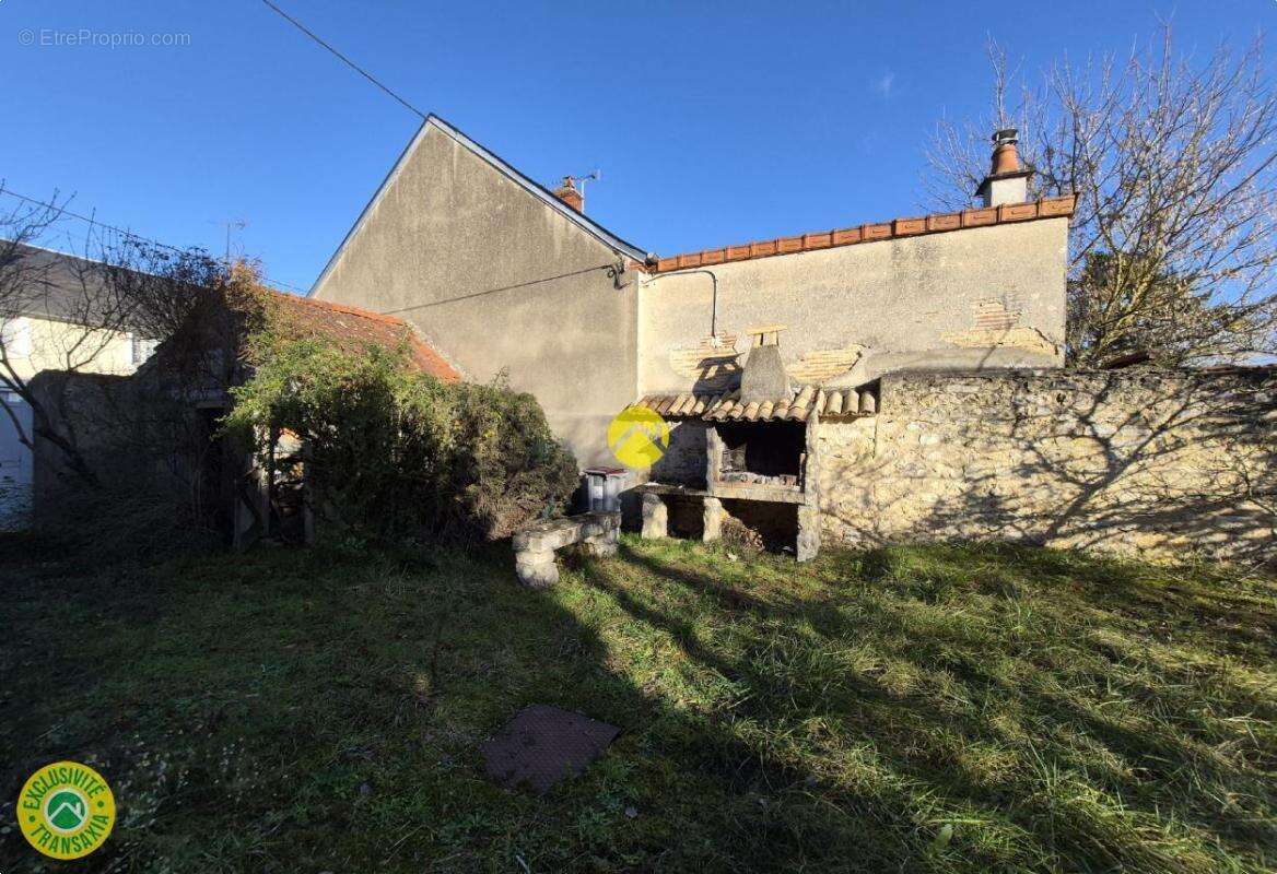 Maison à SANCOINS