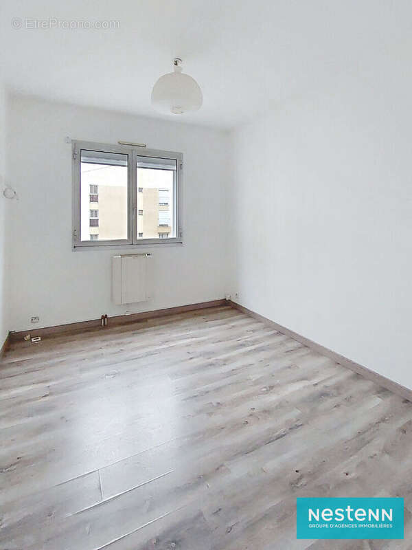 Appartement 3 pièces à vendre au centre-ville d'Istres - Investissement idéal - photo 3