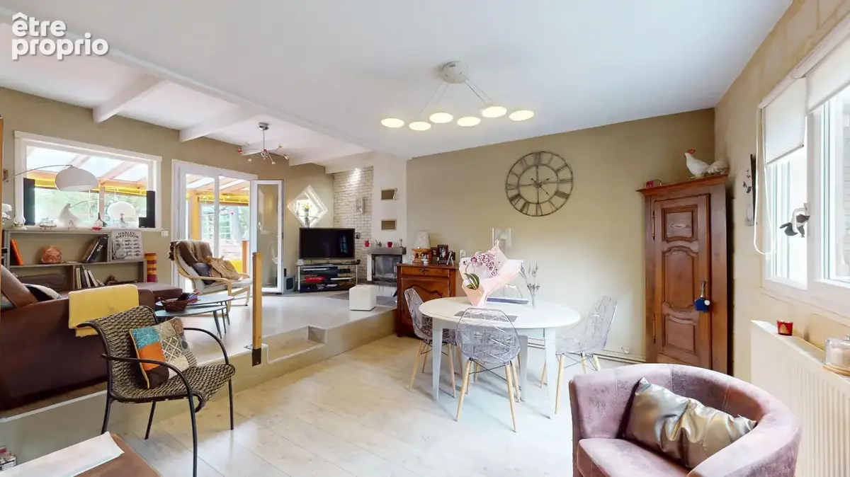 Maison 7 pièces 136 m² à vendre à Larnod (25720) - photo 3