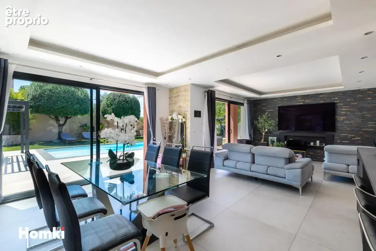 Maison/Villa T4 de 102 m² à Grasse 06130 - photo 4