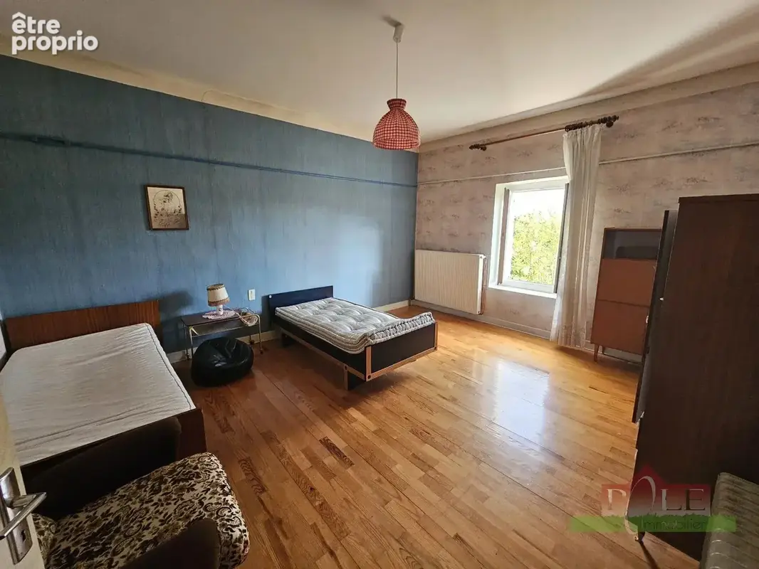 ESTRABLIN, Corps de ferme à rénover  de 149m² avec dépendances de 400 m² aménageables - photo 5