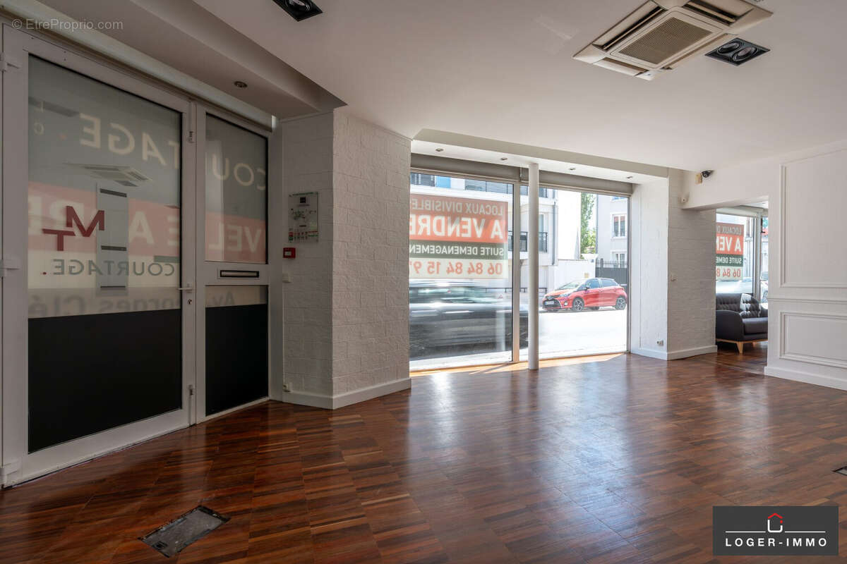 Commerce à LE PERREUX-SUR-MARNE