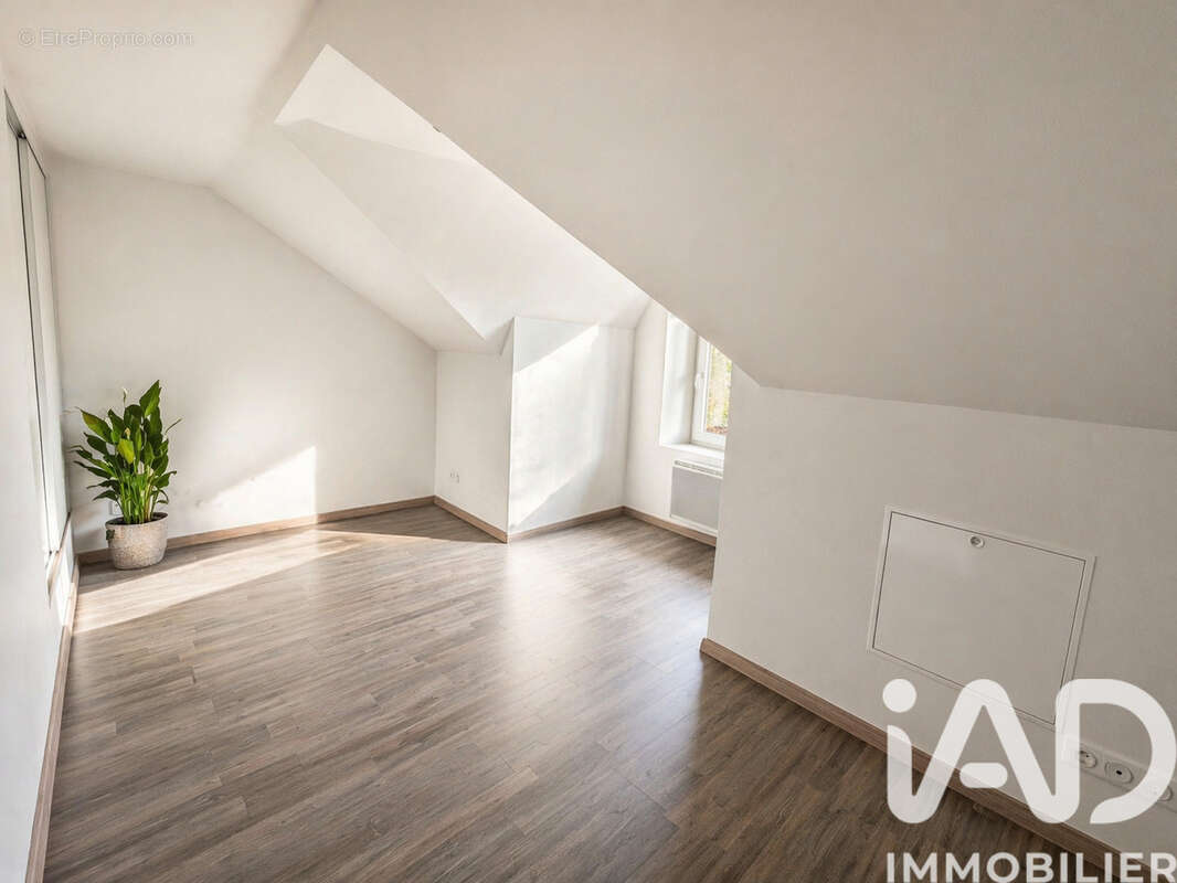 Photo 6 - Maison à AUDUN-LE-TICHE