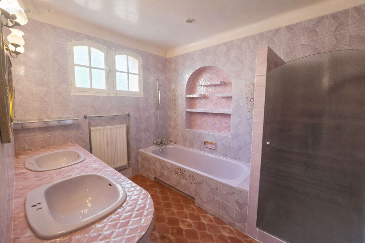 Maison à SAINT-RAPHAEL