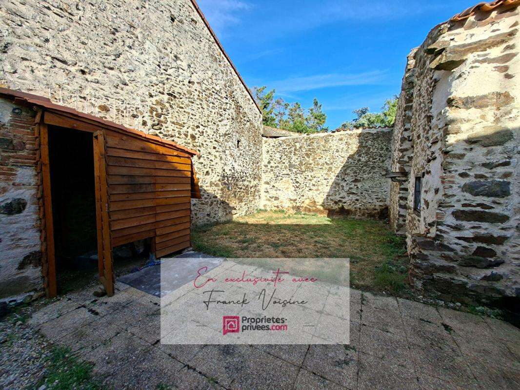 A VENDRE en Exclusivité à Saint Paul en Pareds, Maison de 90 m2 avec 3 chambres sur une parcelle de  284 m2, plus jardins et dép - photo 15