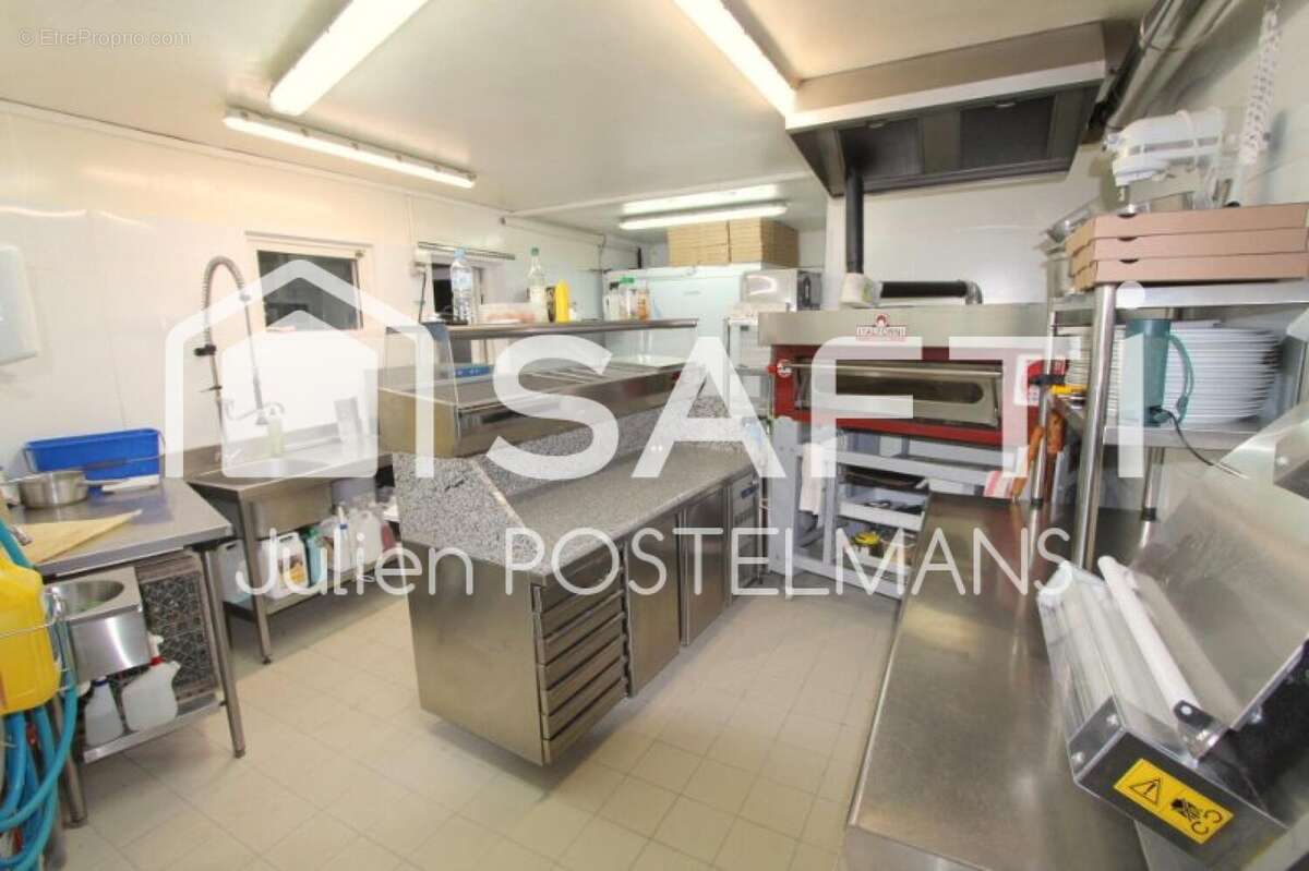 Photo 4 - Commerce à LISIEUX