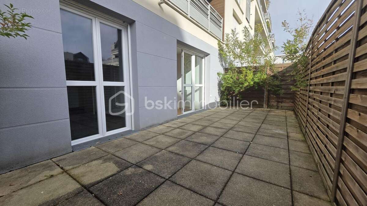 Appartement à LIEUSAINT