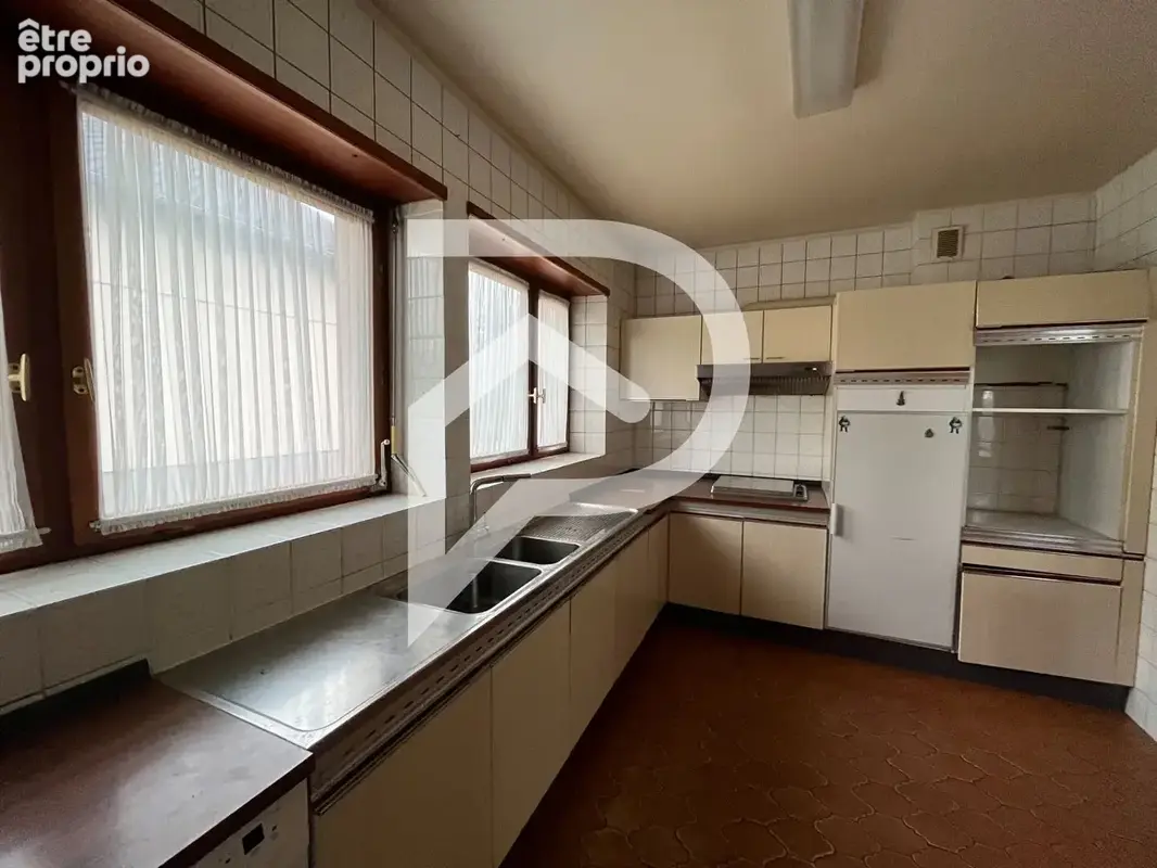 Maison Sarrebourg 6 pièces 216 m2 - photo 8