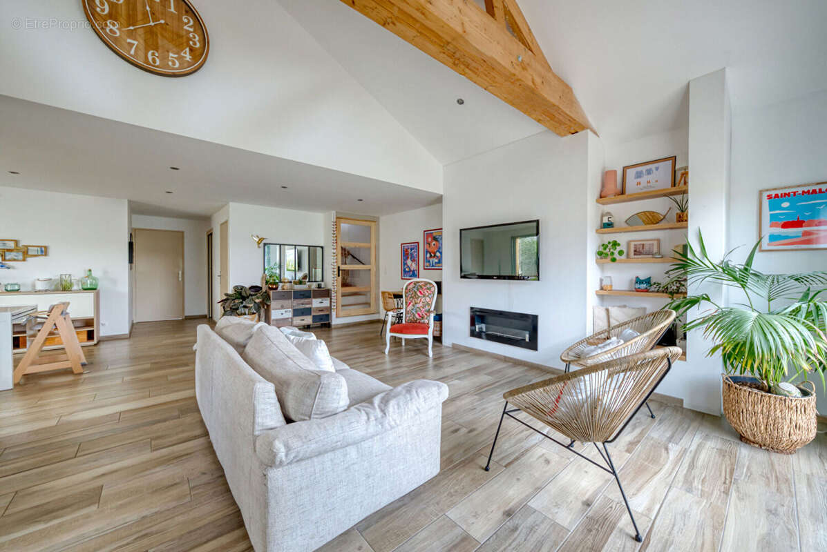 Maison à BOURGBARRE