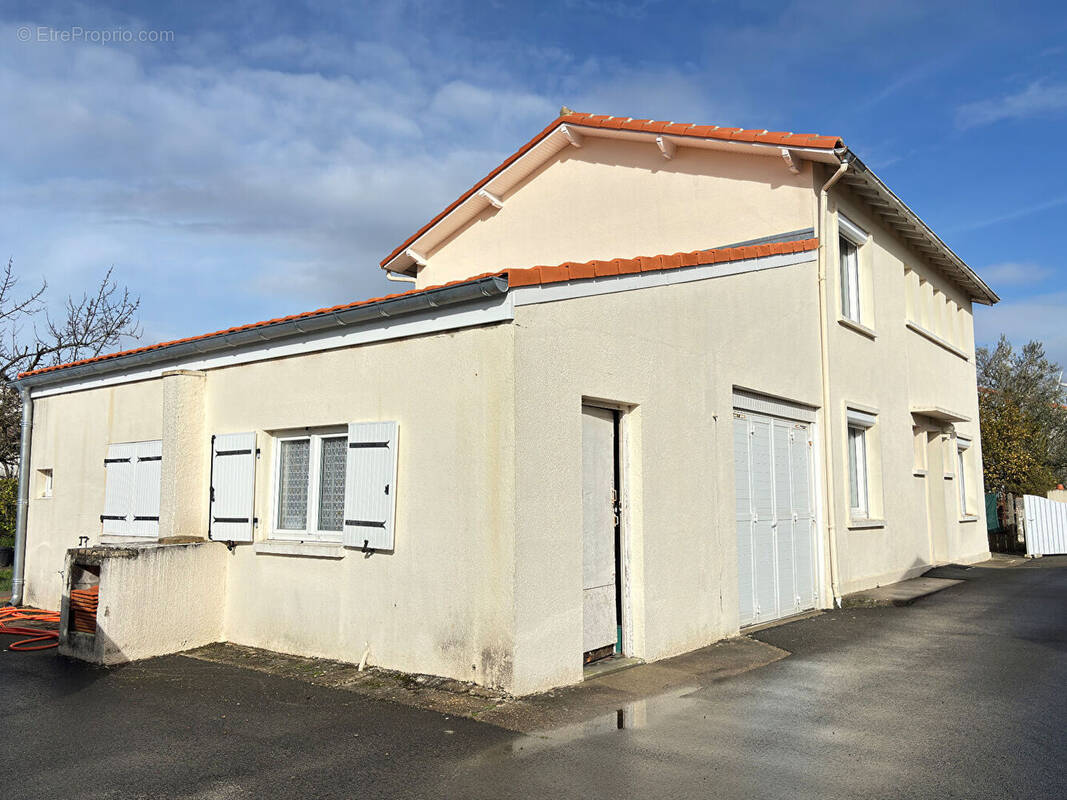 Appartement à VAUX-SUR-MER