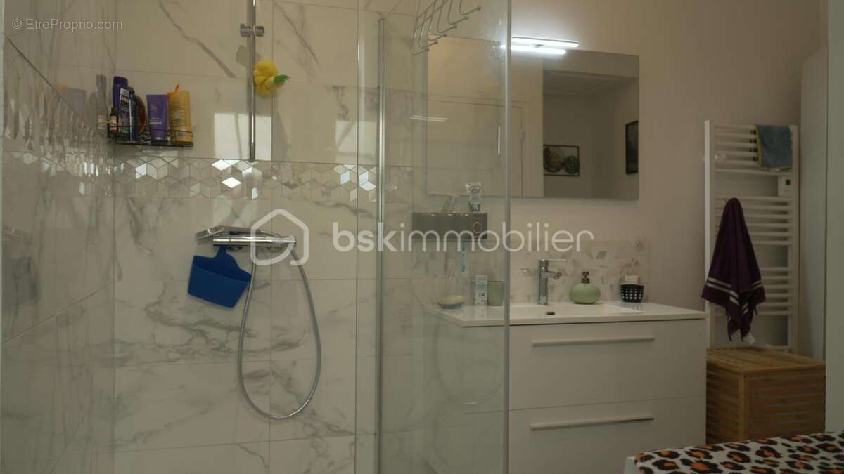 Charmante maison en pierre rénovée de 126 m² de type T5 - photo 16