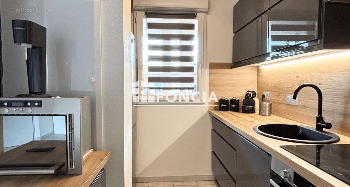 Appartement à MANDELIEU-LA-NAPOULE