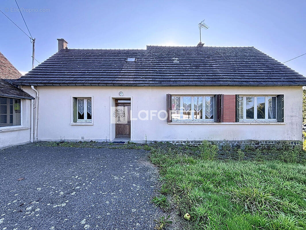 Maison à LA COULONCHE