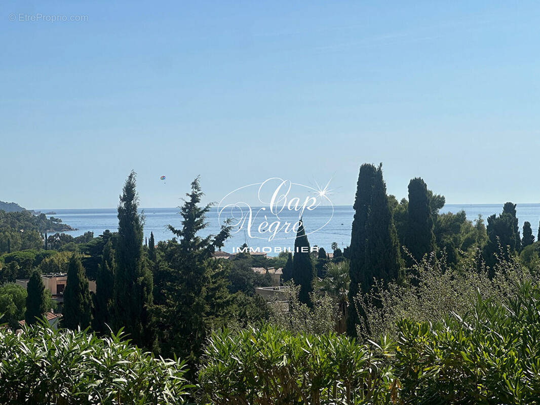Appartement à LE LAVANDOU