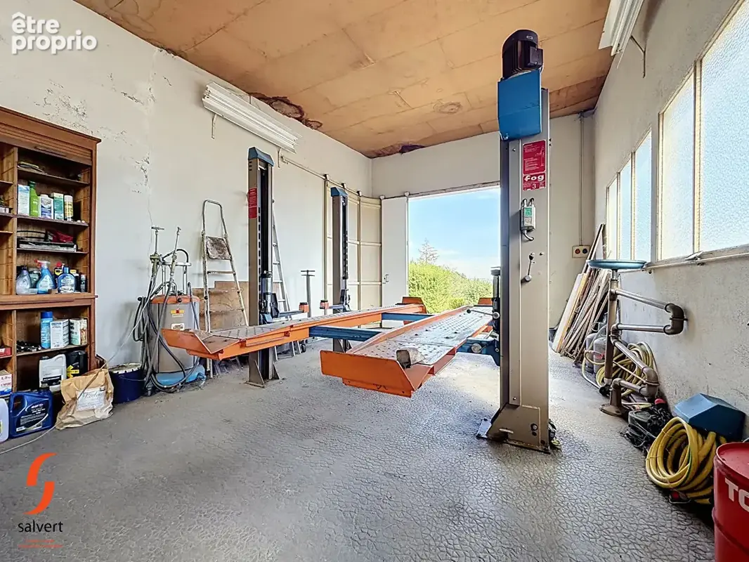 A vendre, Maison 4 chambres,  45 m² de garage - photo 13