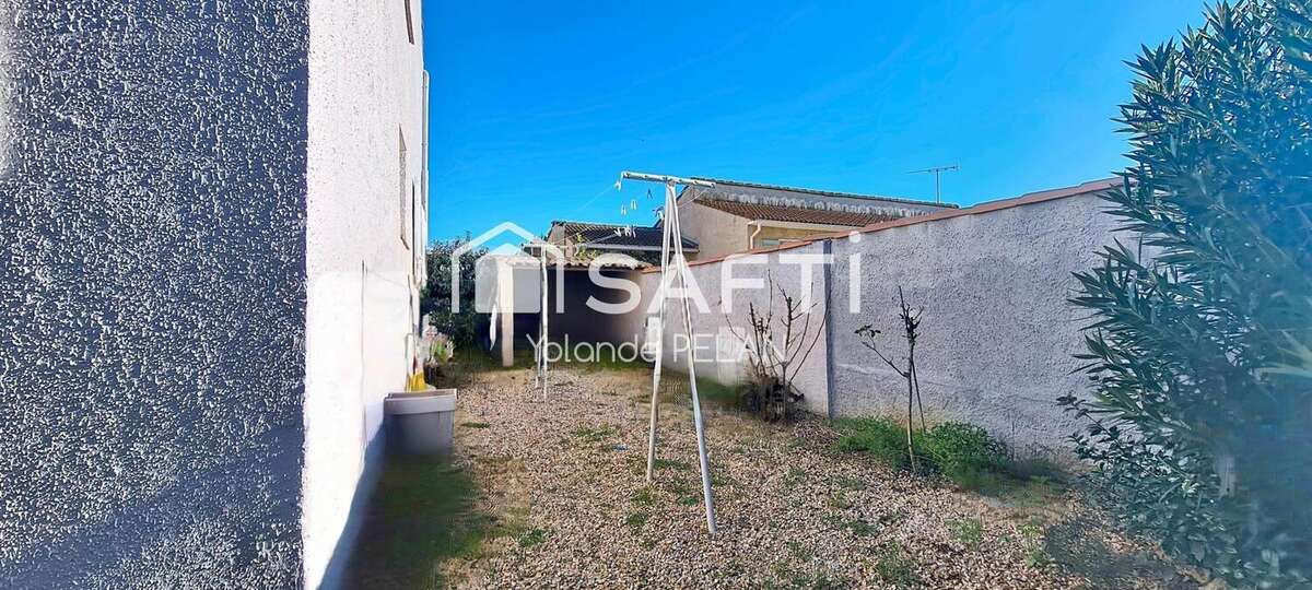 Maison 165 m² à Cers  - photo 2
