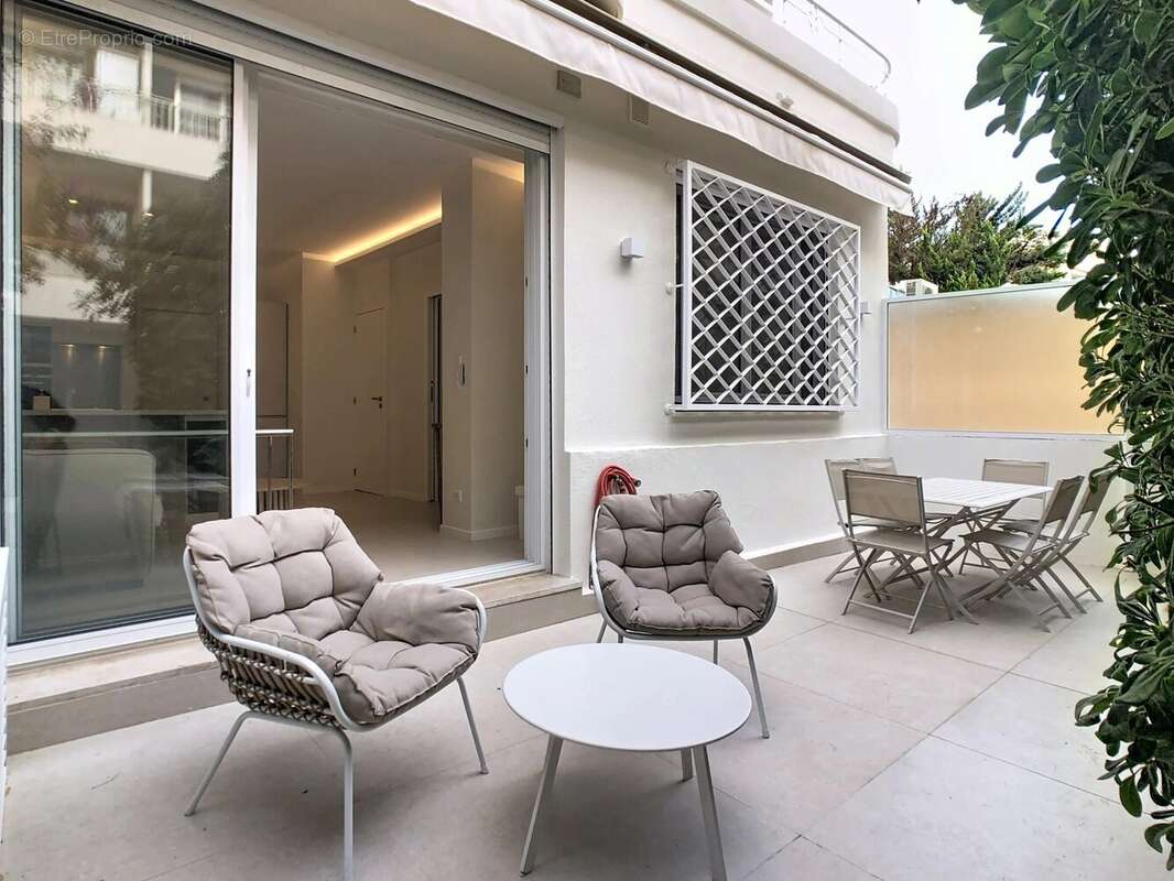 Appartement à CANNES