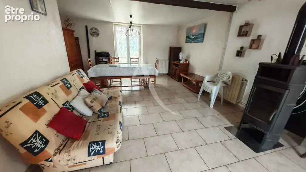 EN VENTE   FOURCHAMBAUT  CENTRE Maison avec 2 chambres possible plus  terrain - photo 3