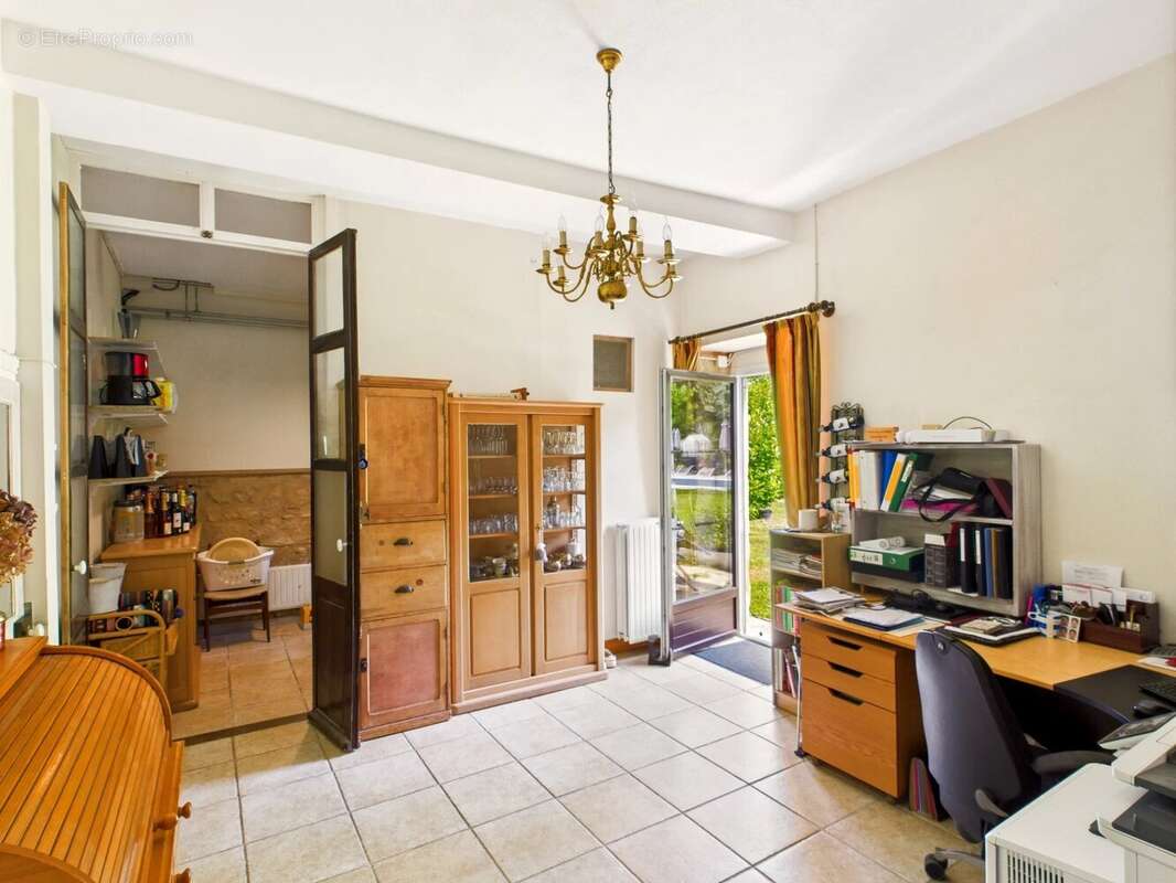 Maison à SAINT-MEDARD-D&#039;EXCIDEUIL