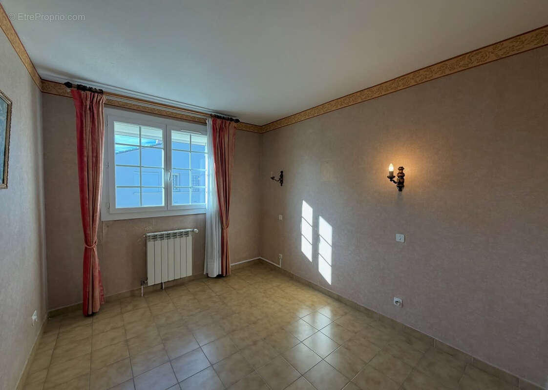 Maison à MARGUERITTES