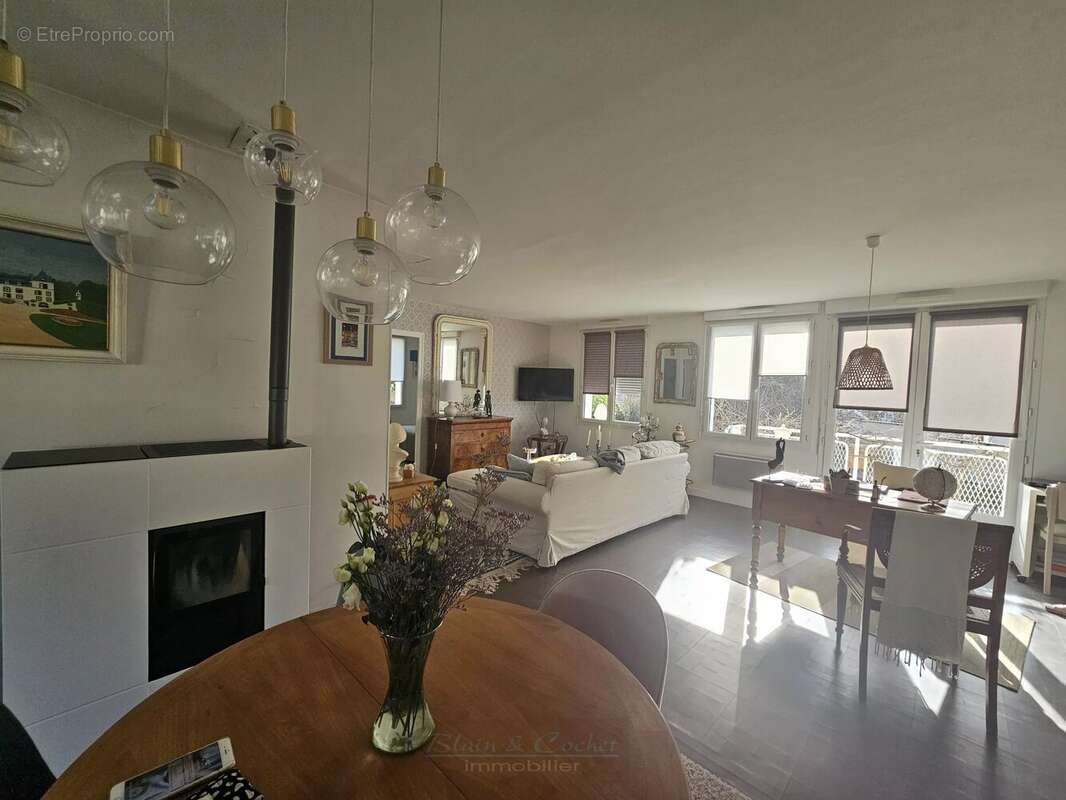 Maison à VILLEMANDEUR