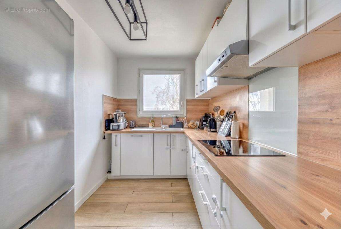 Appartement à ROSNY-SOUS-BOIS