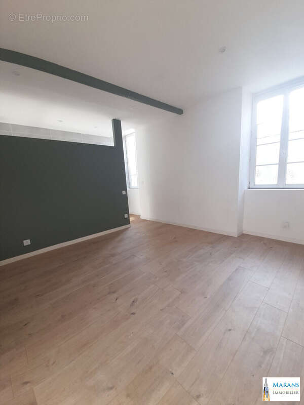 Maison 140 m² à Marans  - photo 6